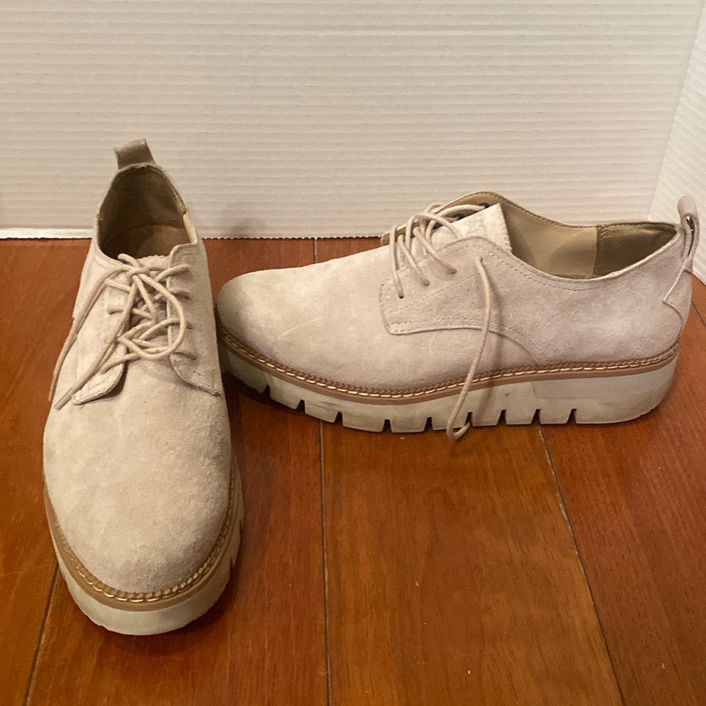 Women’s Cat caterpillar Footwear Windup Lace up Suede Oxfords shoes sz 8.5